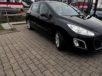 Gebraucht Peugeot 308 156 PS (114 kW) 2011 Schwarz Kleinwagen