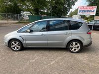 Gebraucht Ford S-MAX Titanium 175 PS (128 kW) 2008 Silber Van / Kleinbus