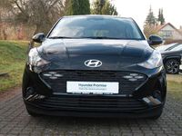 Gebraucht Hyundai i10 Select 63 PS (46 kW) 2025 Schwarz Kleinwagen