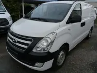 Gebraucht Hyundai H-1 136 PS (100 kW) 2018 Weiss Van / Kleinbus