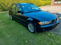 Gebraucht BMW 318 143 PS (105 kW) 2002 Schwarz Kombi