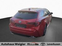 Neu Toyota Corolla 196 PS (144 kW) 2025 Rot Limousine