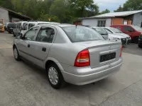 Gebraucht Opel Astra Elegance 101 PS (74 kW) 1999 Silber Limousine
