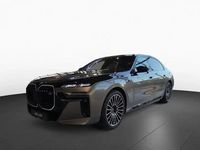 Neu BMW M760e Comfort Edition 571 PS (419 kW) 2026 Oxidgrau (grau) Limousine