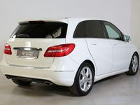 Gebraucht Mercedes B220 184 PS (135 kW) 2013 Weiß Van / Kleinbus