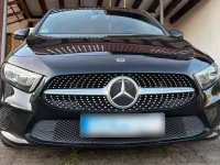 Gebraucht Mercedes A180 AMG line 116 PS (85 kW) 2019 Schwarz Limousine