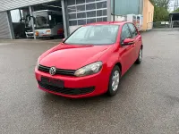 Gebraucht VW Golf VI Trendline 80 PS (58 kW) 2009 Rot Kleinwagen