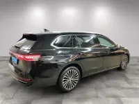 Gebraucht VW Passat Elegance 193 PS (141 kW) 2025 Grenadillschwarz metallic Kombi
