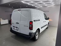 Gebraucht Peugeot Partner Premium 75 PS (55 kW) 2017 Weiß Van / Kleinbus