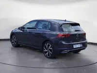 Gebraucht VW Golf VIII Style 150 PS (110 kW) 2024 Grau Limousine