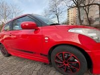 Gebraucht Suzuki Swift 94 PS (69 kW) 2012 Rot Kleinwagen