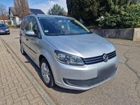 Gebraucht VW Touran Trendline 105 PS (77 kW) 2012 Silber Van / Kleinbus