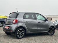 Gebraucht Smart ForFour 90 PS (66 kW) 2017 Grau Kleinwagen