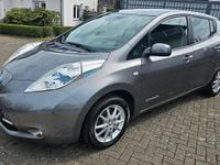 Gebraucht Nissan Leaf Tekna 80 kW (109 PS) 2016 Grau Kleinwagen
