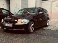 Second-hand BMW 325 218 CP (160 kW) 2008 Negru Break