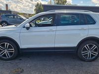 Second-hand VW Tiguan Sound 179 CP (131 kW) 2017 Alb SUV