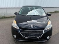 Second-hand Peugeot 208 Active 82 CP (60 kW) 2012 Negru Hatchback