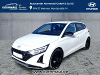 Gebraucht Hyundai i20 Blackline 90 PS (66 kW) 2026 Atlas white Limousine