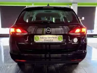 Gebraucht Opel Astra 122 PS (89 kW) 2021 Schwarz Kombi