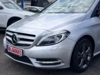 Gebraucht Mercedes B200 AMG line 136 PS (100 kW) 2012 Silber Van / Kleinbus