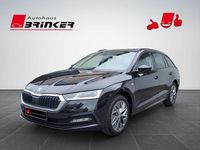 Gebraucht Skoda Octavia Tour 150 PS (110 kW) 2022 Schwarzmagic perleffekt Kombi