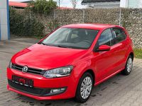 Used VW Polo 86 HP (63 kW) 2011 Red Hatchback