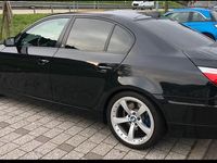 Gebraucht BMW 523 192 PS (141 kW) 2007 Schwarz Limousine