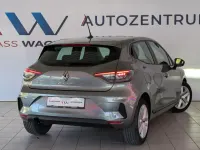 Begagnad Renault Clio V Evolution 90 HK (66 kW) 2024 Grå Halvkombi