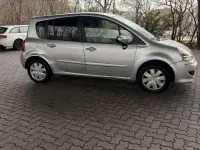 Usado Renault Modus 75 HP (55 kW) 2008 Cinzento Monovolume