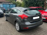 Gebraucht Ford Focus Titanium 120 PS (88 kW) 2015 Grau Kleinwagen