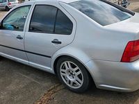 Gebraucht VW Bora 115 PS (84 kW) 1999 Silber Limousine