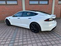 Gebraucht Tesla Model S Plaid 759 kW (1033 PS) 2023 Weiß Kleinwagen