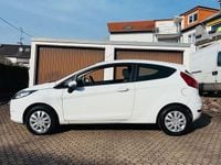 Gebraucht Ford Fiesta 81 PS (59 kW) 2009 Weiß Kleinwagen