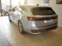 Gebraucht VW Passat Business 150 PS (110 kW) 2024 Andere farbe Kombi