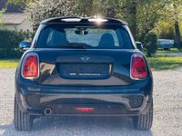 Second-hand Mini Cooper 102 CP (75 kW) 2018 Negru Hatchback