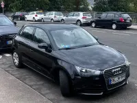 Gebraucht Audi A1 Sportback Attraction 86 PS (63 kW) 2012 Schwarz Kleinwagen