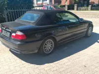 Gebraucht BMW 318 143 PS (105 kW) 2001 Schwarz Cabrio