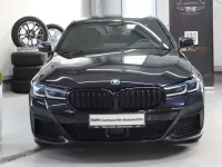 Gebraucht BMW 545e Performance 394 PS (289 kW) 2022 Schwarz Limousine