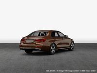 Gebraucht Mercedes E300 AMG 313 PS (230 kW) 2025 Samtbraun metallic Limousine