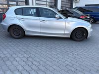 Usata BMW 118 143 CV (105 kW) 2009 Argento Utilitaria