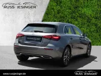 Gebraucht Mercedes A200 Progressive 163 PS (119 kW) 2025 Mountaingrau metallic Limousine