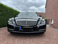 Gebraucht Mercedes E250 Elegance 204 PS (150 kW) 2012 Schwarz Kombi