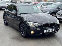 Gebraucht BMW 118 Advantage 143 PS (105 kW) 2015 Schwarz Kleinwagen