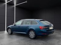 Gebraucht Skoda Superb Style 156 PS (114 kW) 2022 Blau Kombi
