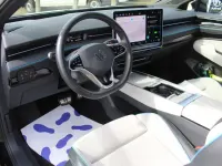 Gebraucht VW ID.7 Pro 210 kW (286 PS) 2023 Grenadillschwarz (metallic) Kleinwagen