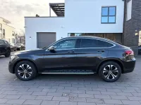 Gebraucht Mercedes GLC220 194 PS (142 kW) 2021 Grau SUV