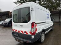 Gebraucht Ford Transit Trend 170 PS (125 kW) 2017 Frostweiß Van