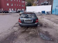 Gebraucht Mercedes C200 Avantgarde 136 PS (100 kW) 2012 Grau Kombi