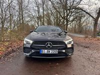 Gebraucht Mercedes CLA200 Shooting Brake AMG line 163 PS (119 kW) 2021 Schwarz Kombi