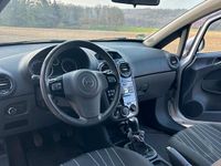 Gebraucht Opel Corsa 69 PS (50 kW) 2010 Silber Kleinwagen